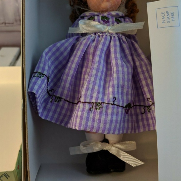 Madame Alexander doll 8″ new‎ nib just grape 31305 - Picture 2 of 4
